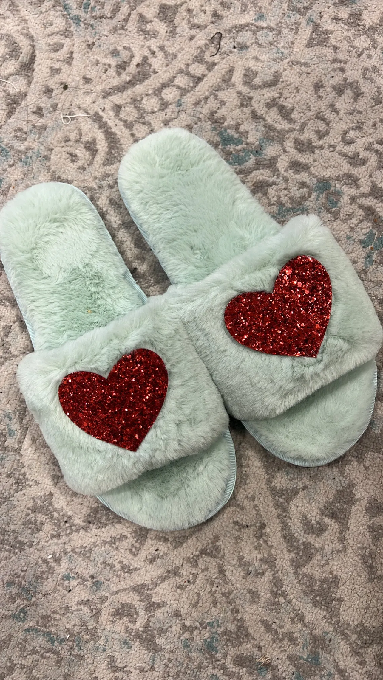 GLITTER HEART SLIPPERS