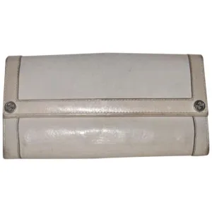 Gucci White Leather With Chrome Accents Vintage Wallet